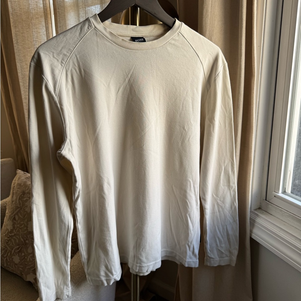 Hugo Boss Men Cream Sweatshirt